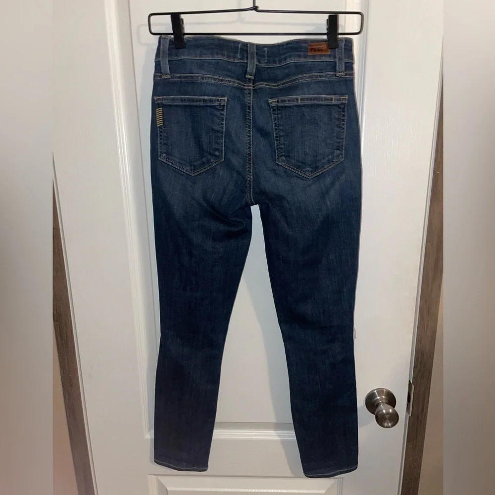 Paige Verdugo Crop Distressed Jeans‎ Size 26